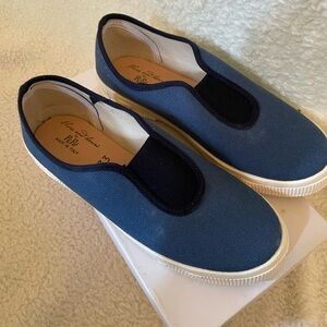 NIB Boys Flora and Henri by PePe Elastic Sneaker in Blue